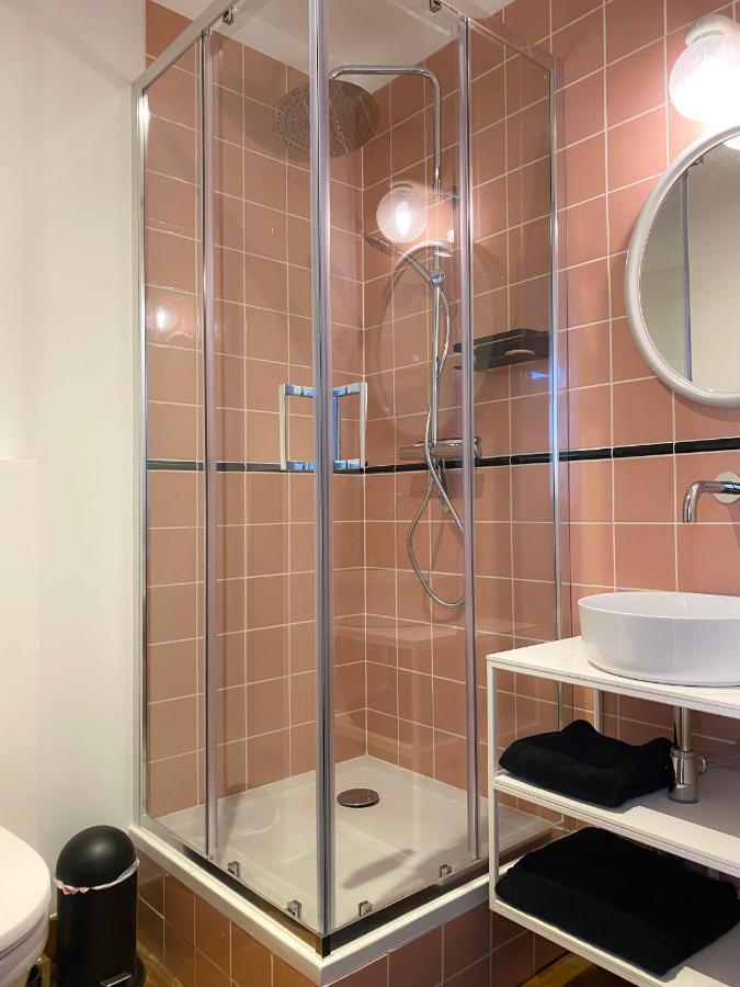 Family Floor - La Couronne - Authentiek Met Veel Lichtinval Appartement *