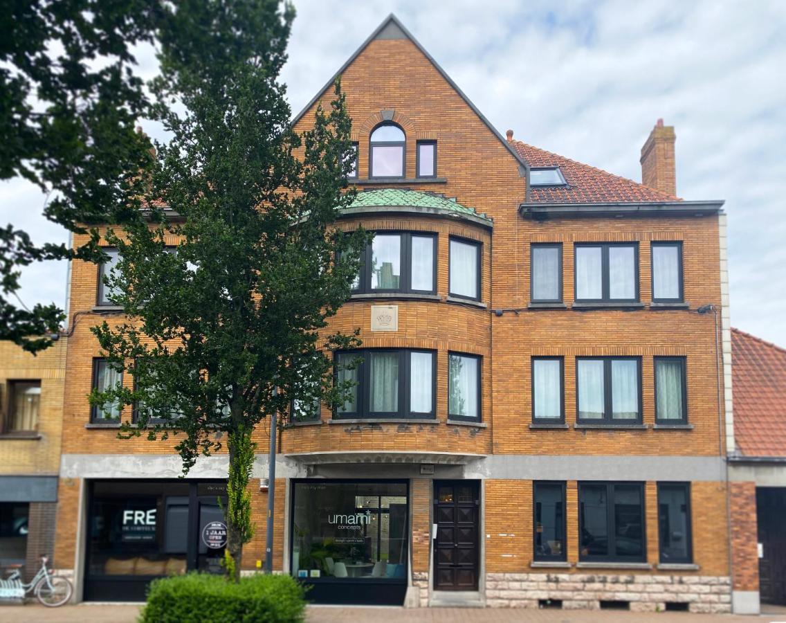 Appartement Family Floor - La Couronne - Authentiek Met Veel Lichtinval